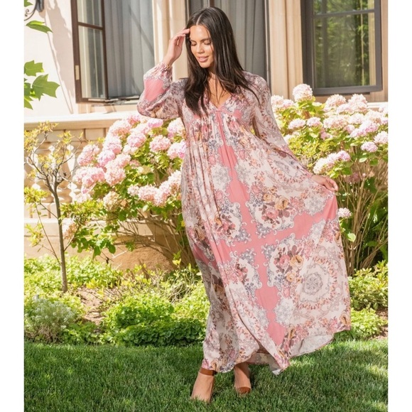 A Collective Story long sleeve floral dress - Picture 2 of 6